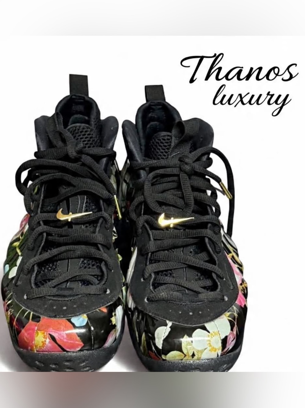 (W10) PREOWNED WOMENS NIKE FLORAL FOAMPOSITES